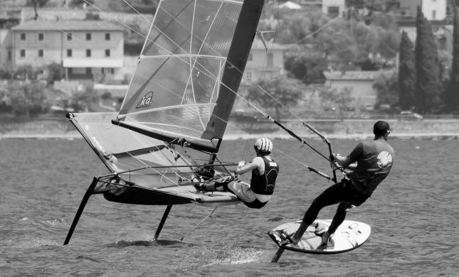 Foiling Week Long Distance: un Moth ed un Foilkite fotografati all'edizione 2014